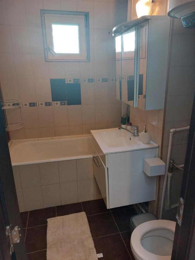Apartament Central Renovat 3 Camere Bucareste Exterior foto