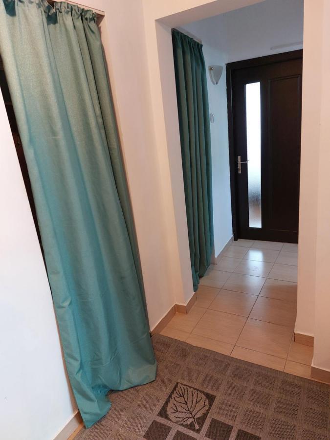 Apartament Central Renovat 3 Camere Bucareste Exterior foto